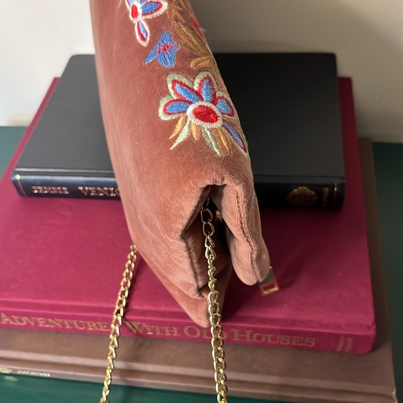 Velvet Mauve Floral Embroidered Fold Over Clutch Crossbody Gold Chain Boho - Picture 10 of 11